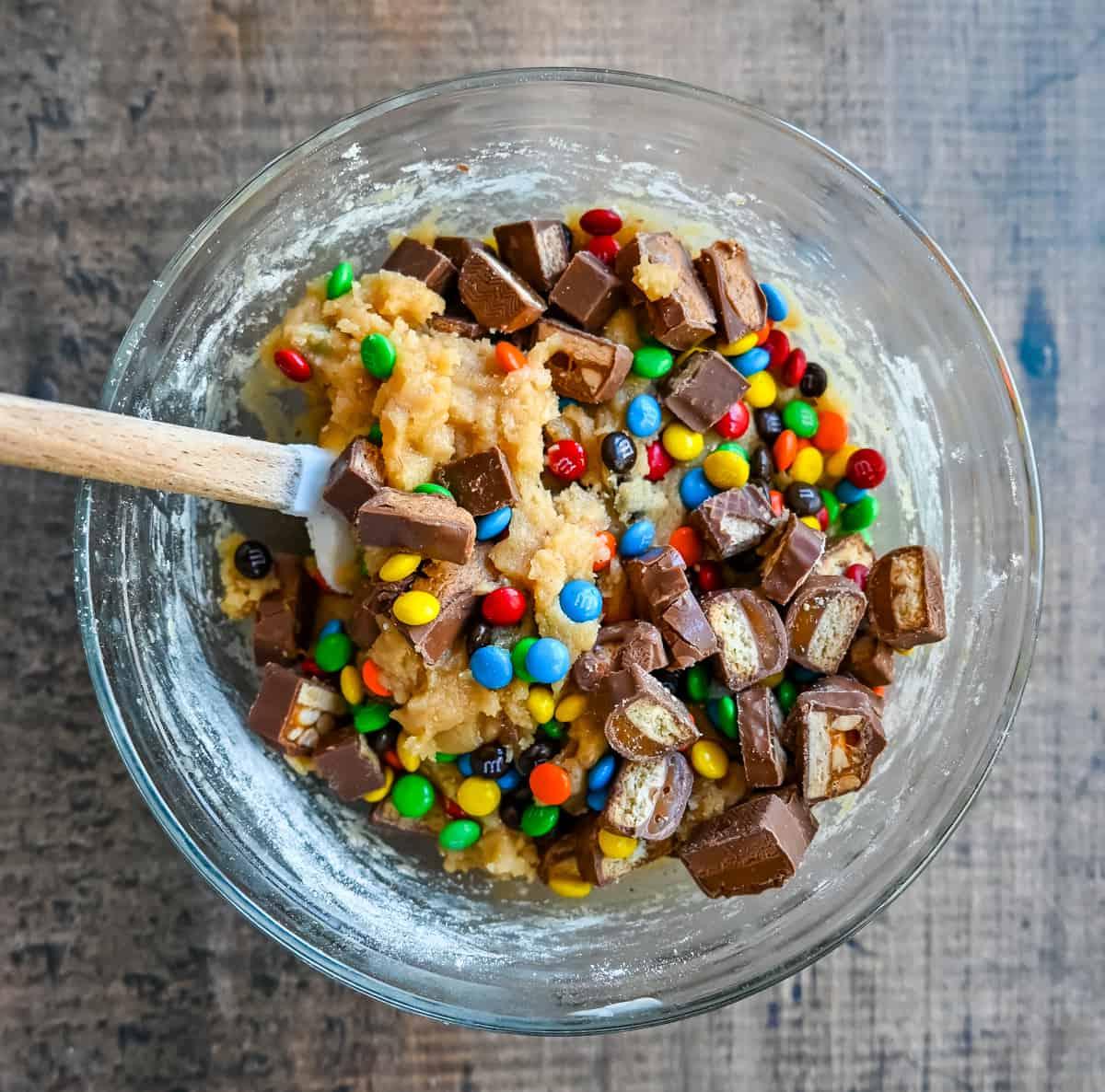 Candy Bar Μπάρες Μπισκότου 4 Συστατικά για Μπάρες Μπισκότου με Σοκολάτες.