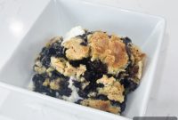 Blueberry Bliss Crumble Cake
