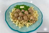 Effortless Slow Cooker Swedish Meatballs