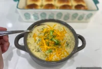 Crock-Pot Broccoli Cheddar Soup