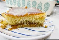 Honey Bun Cake