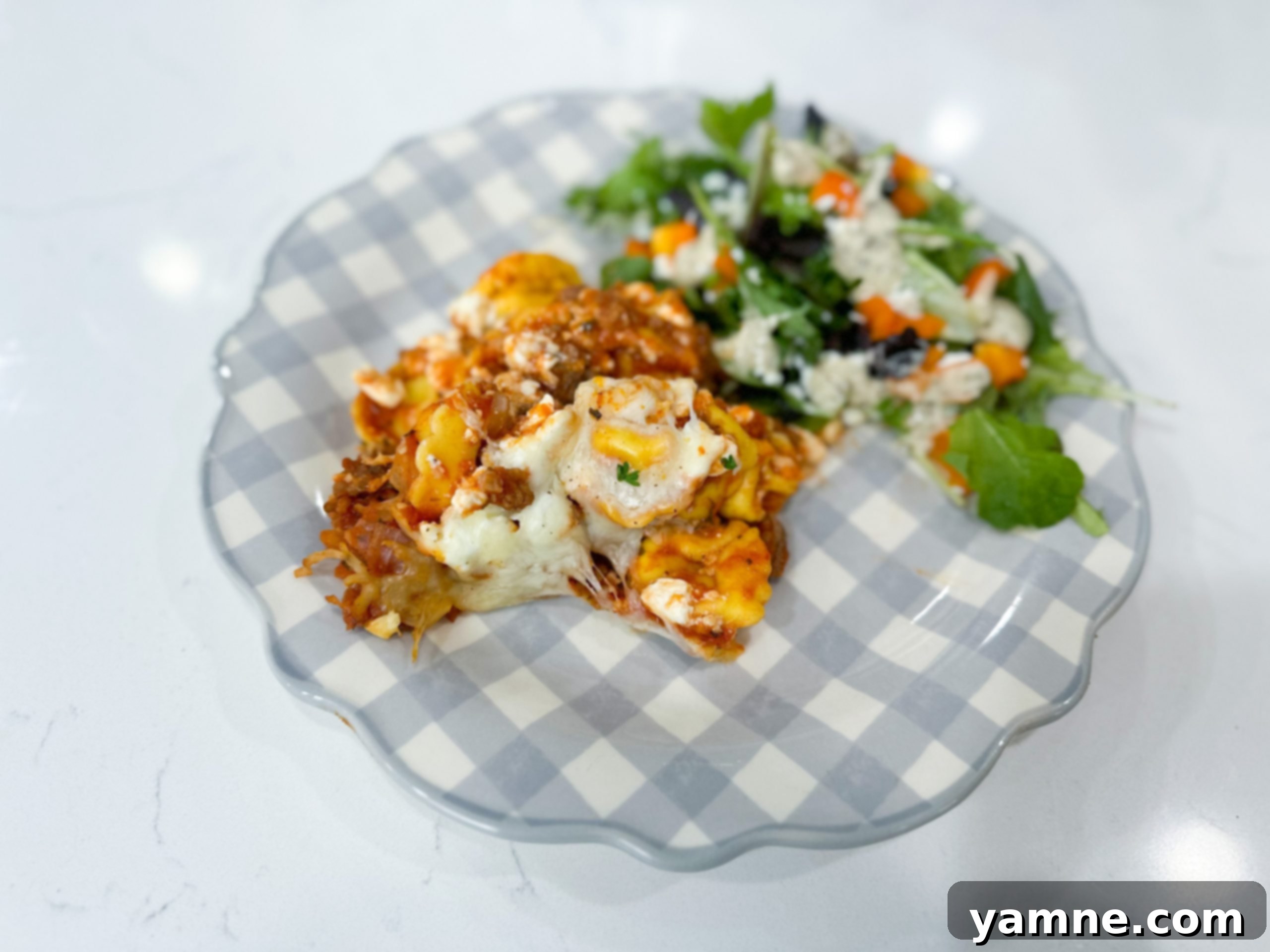 Effortless Slow Cooker Sausage Tortellini Lasagna 1 featured 15342