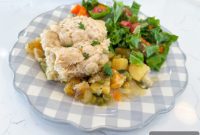 Hearty Slow Cooker Veggie Pot Pie