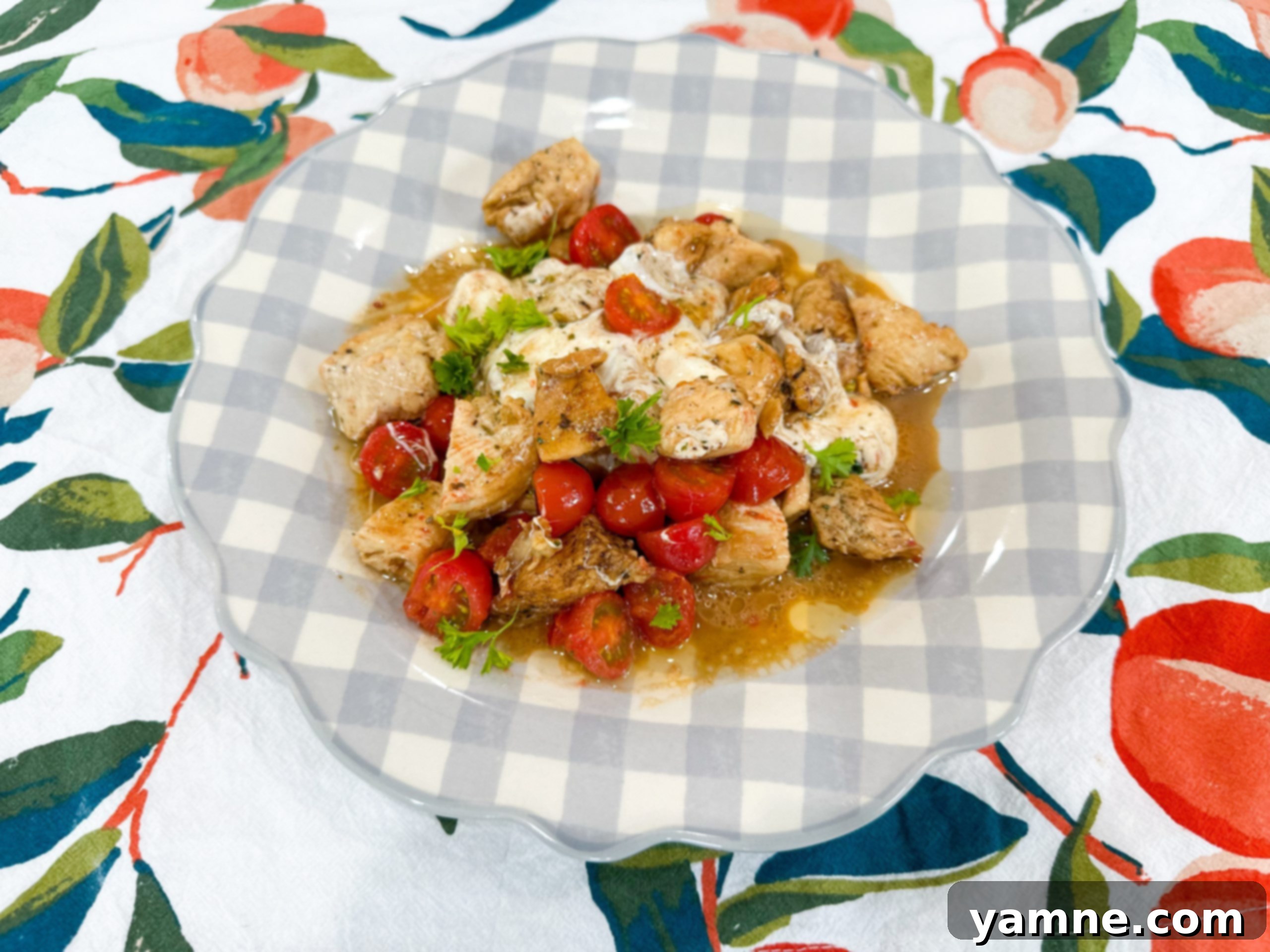 Fresh Caprese Chicken 1 featured 18051