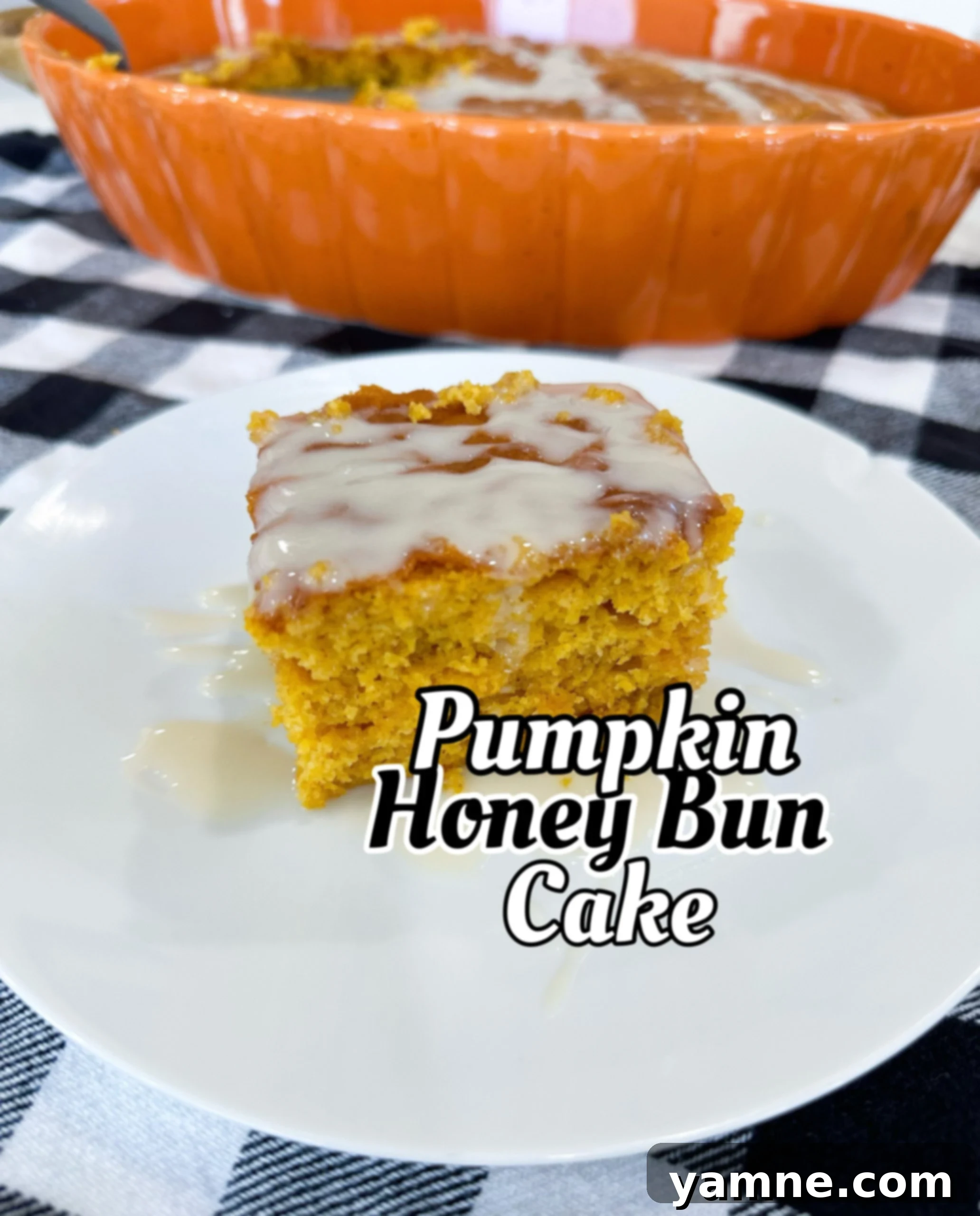 Spiced Pumpkin Honey Bun Cake 1 featured 20347