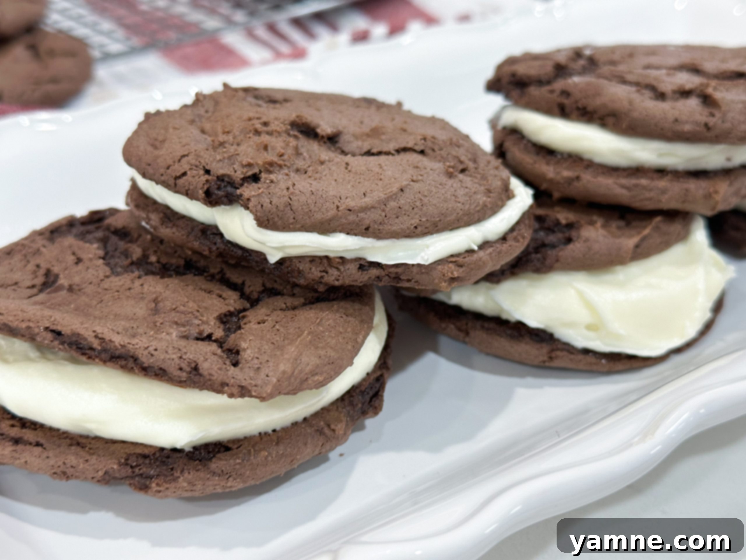 The Ultimate Homemade Oreos 1 featured 21245