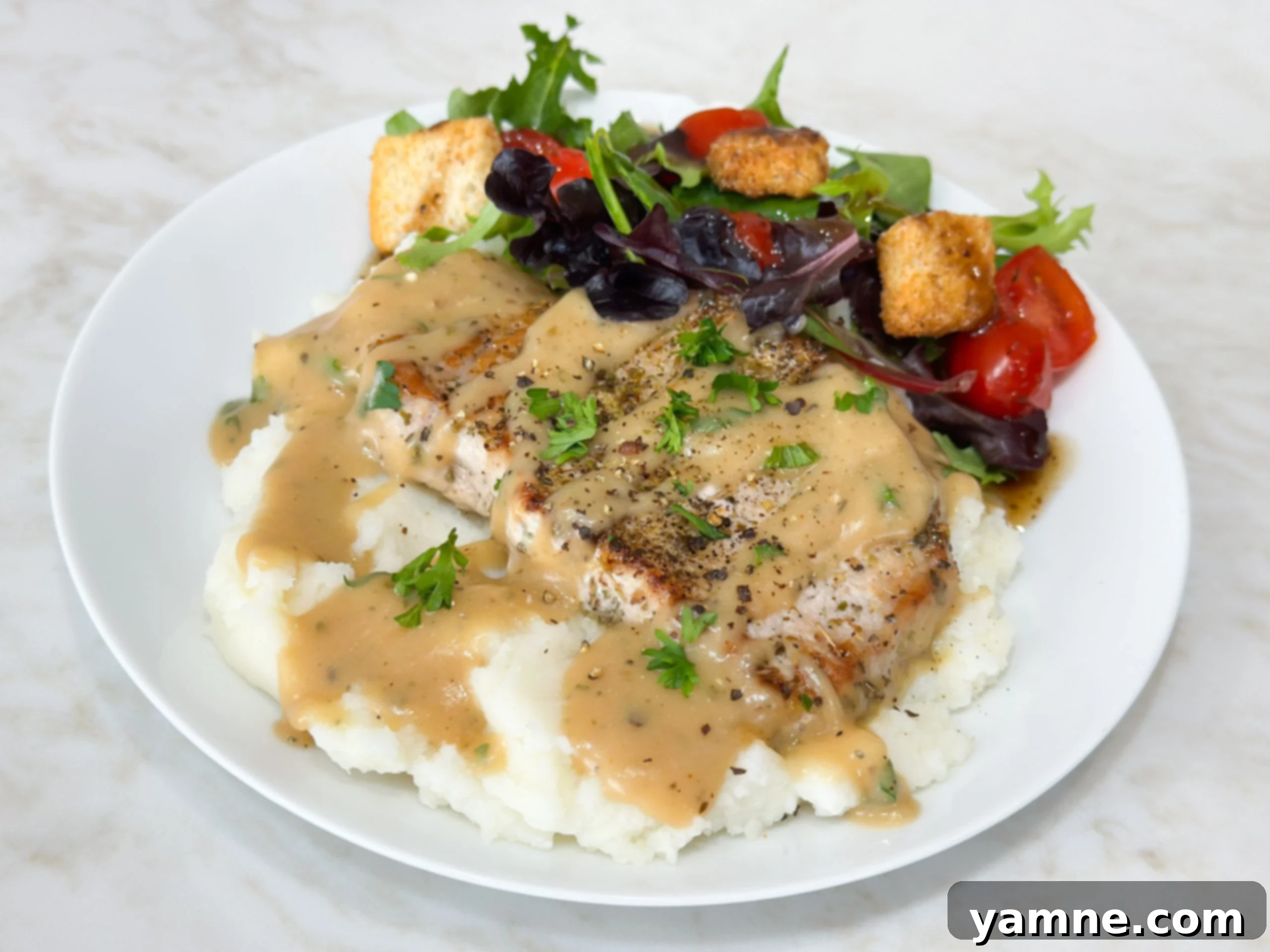 Effortless Pork Chops with Homemade Gravy 1 featured 21729