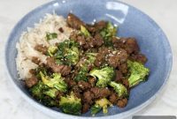 Sweet and Spicy Turkey Broccoli Bowls