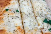 Garlic Cheese Crescent Rolls