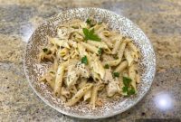 Chicken Pasta with Creamy Pesto
