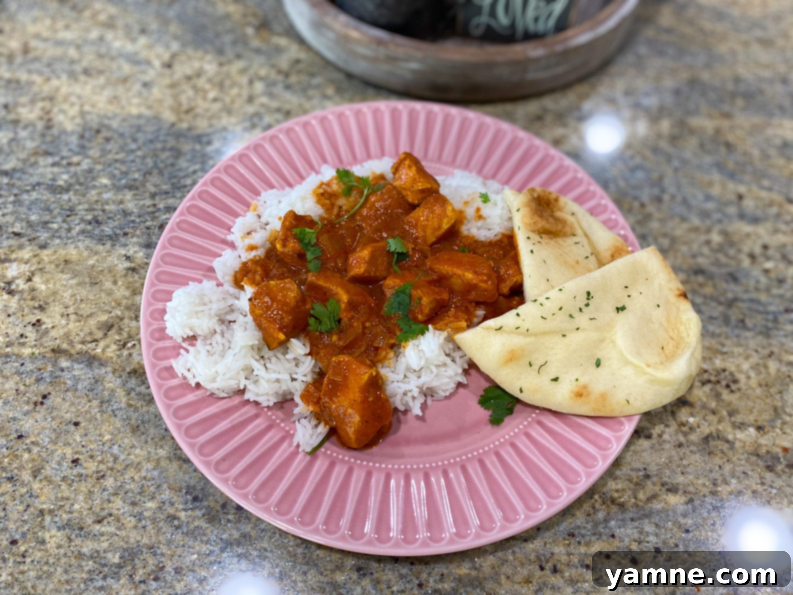 Creamy Slow Cooker Coconut Curry 1 featured 8516