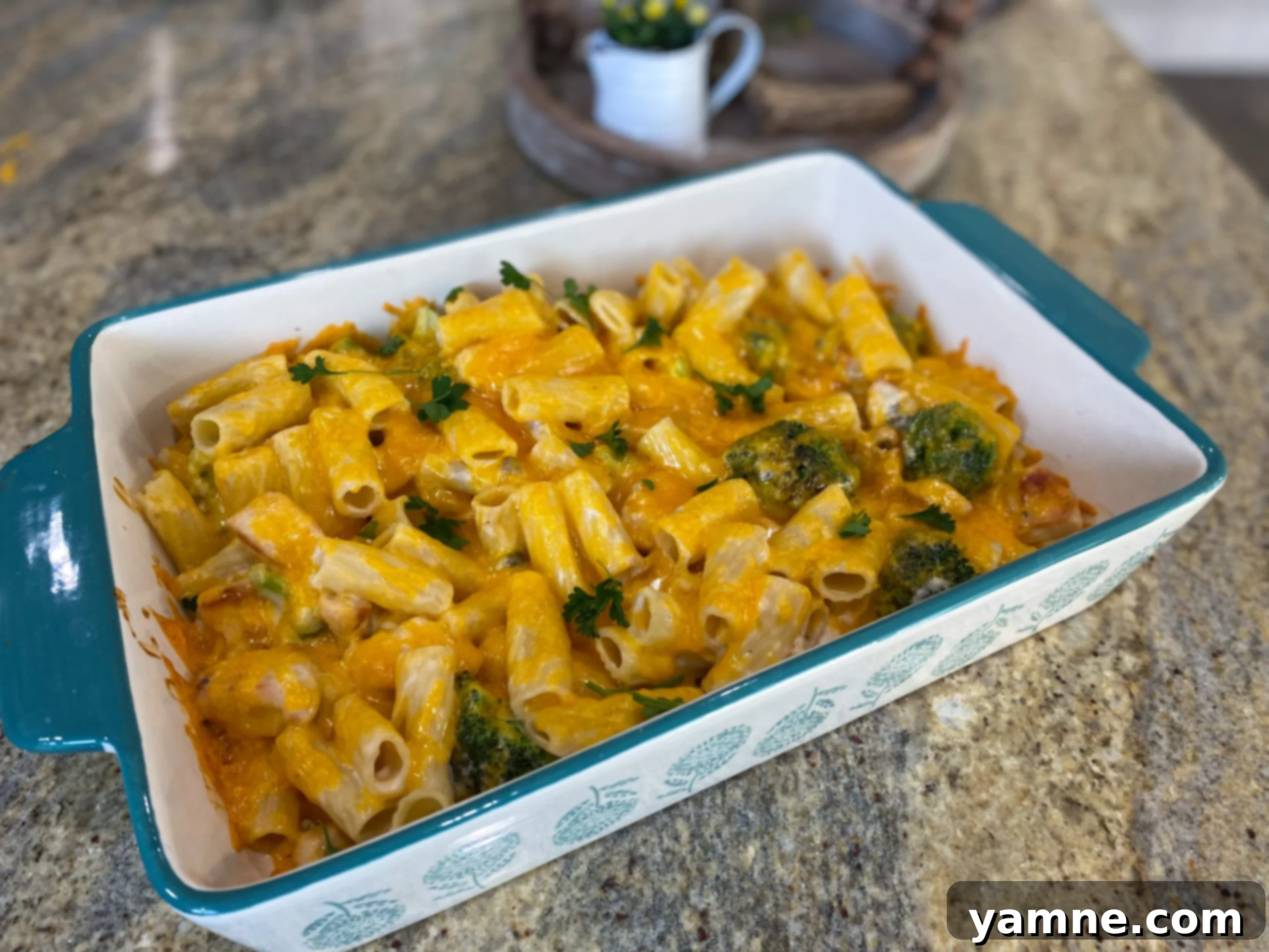 Velvety Chicken and Broccoli Bake 1 featured 8951
