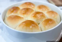 Quick and Easy One Hour Dinner Rolls