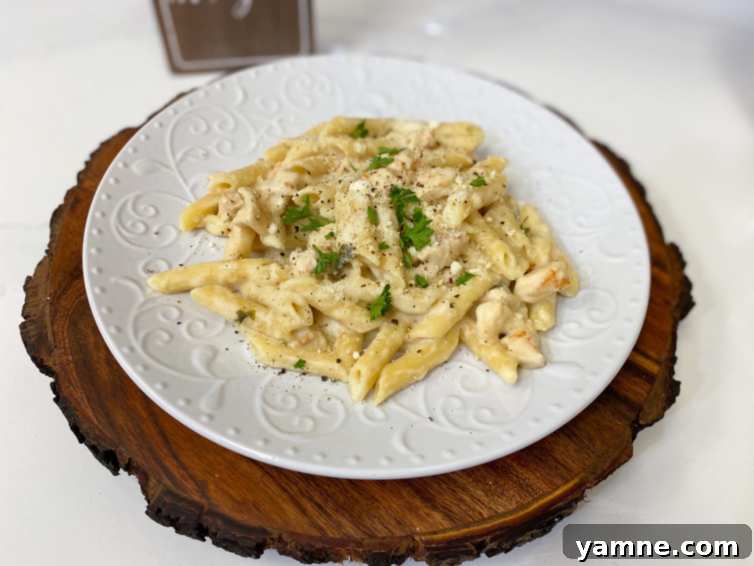 Guilt-Free Chicken Alfredo 1 featured 9597