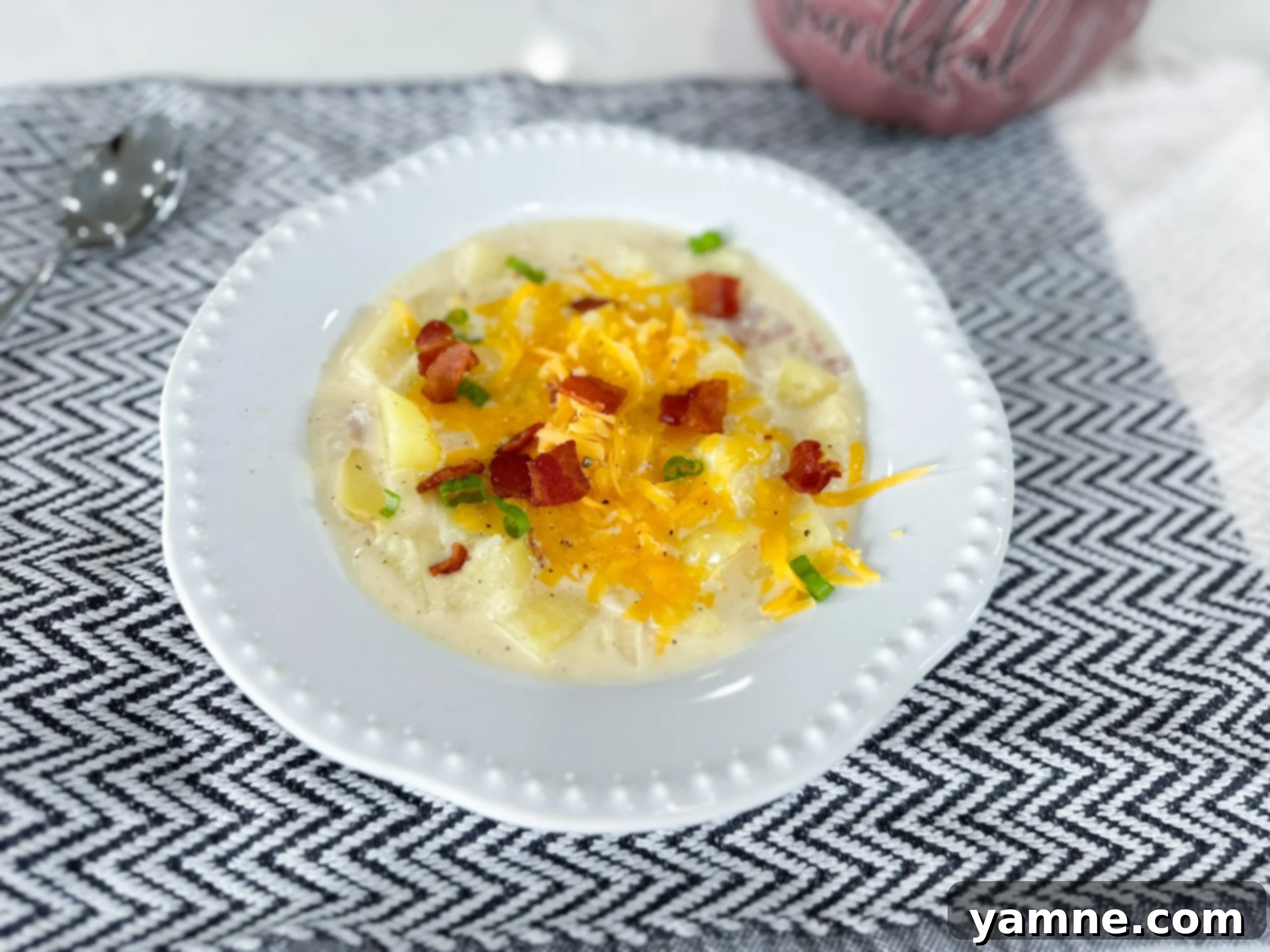Comforting Potato Soup 1 featured 9666