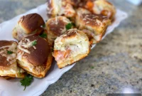 Cheesy Chicken Parm Minis