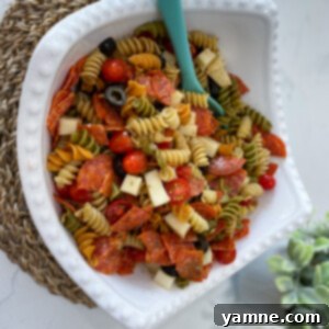 Delicious Pepperoni Mozzarella Pasta Salad