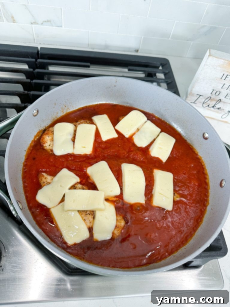 chicken mozzarella pasta