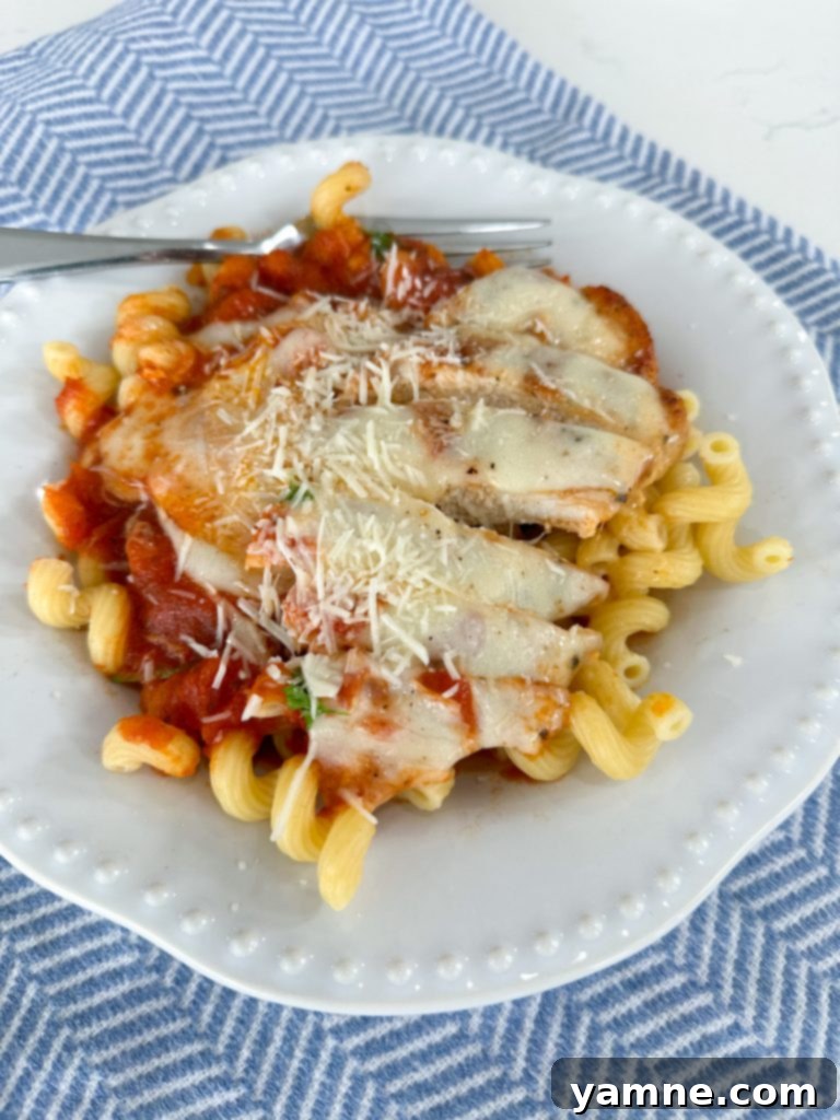 chicken mozzarella pasta