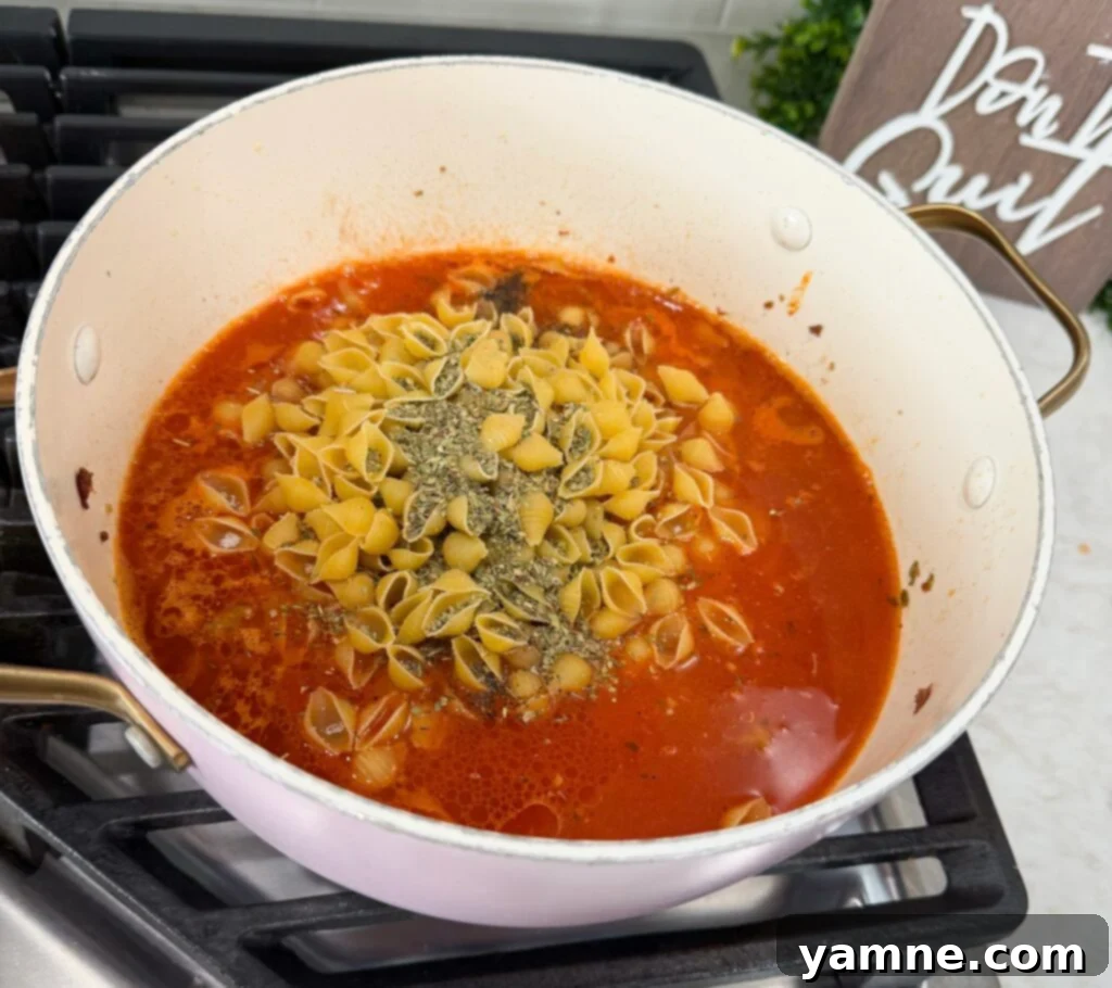 simple one pot sausage pasta