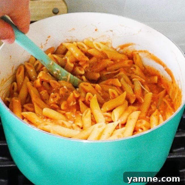 Cheese melting into sauce for one pot creamy pasta