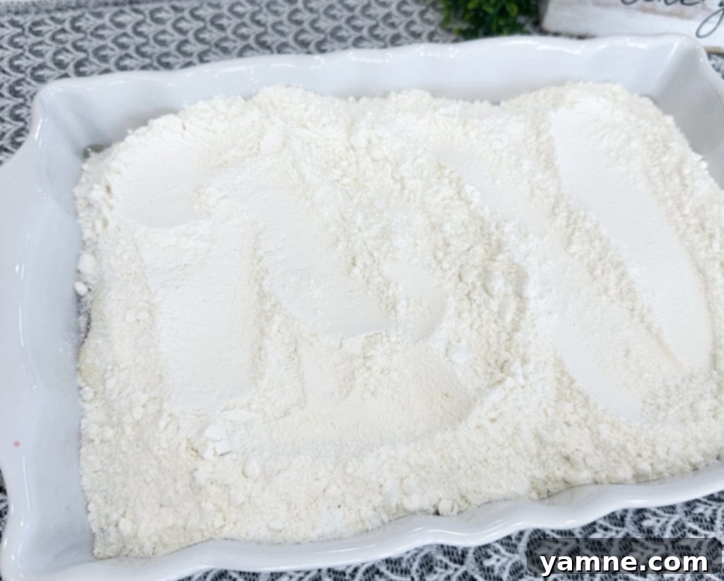 Strawberry Cheesecake Dump Cake Cheesecake Layer