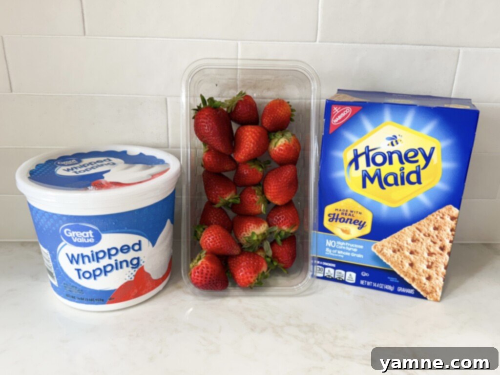 strawberry icebox cake ingredients