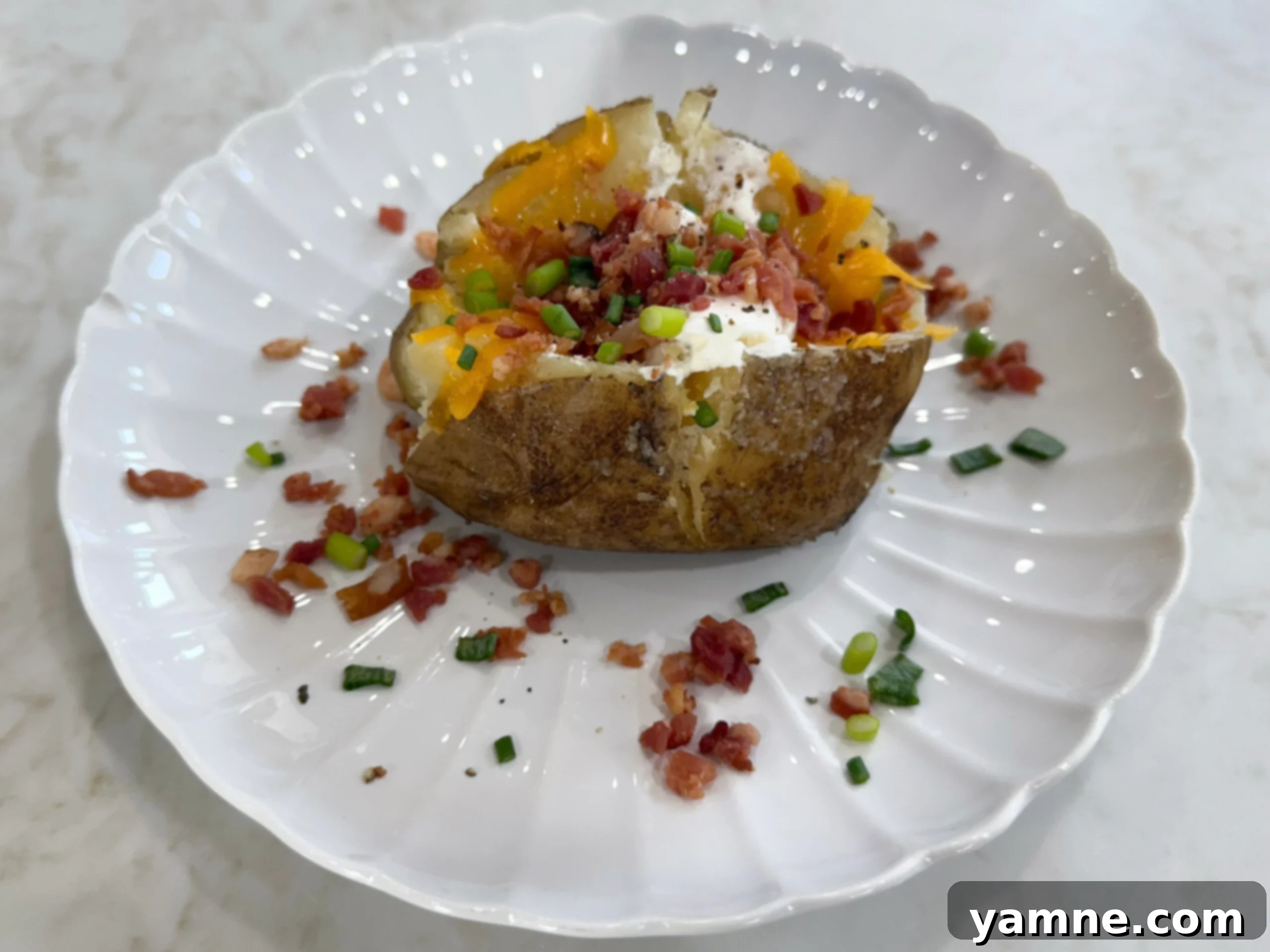 Easy Slow Cooker Baked Russet Potatoes, perfectly seasoned