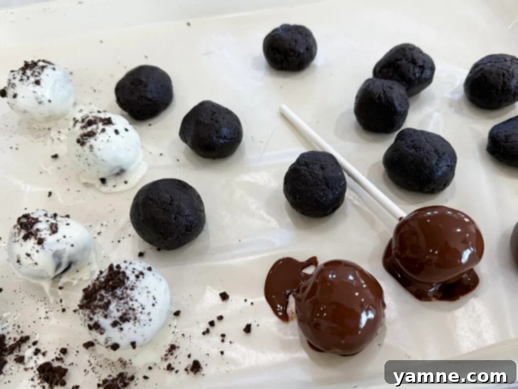 Oreo Truffles 8 dipped oreo ball truffles